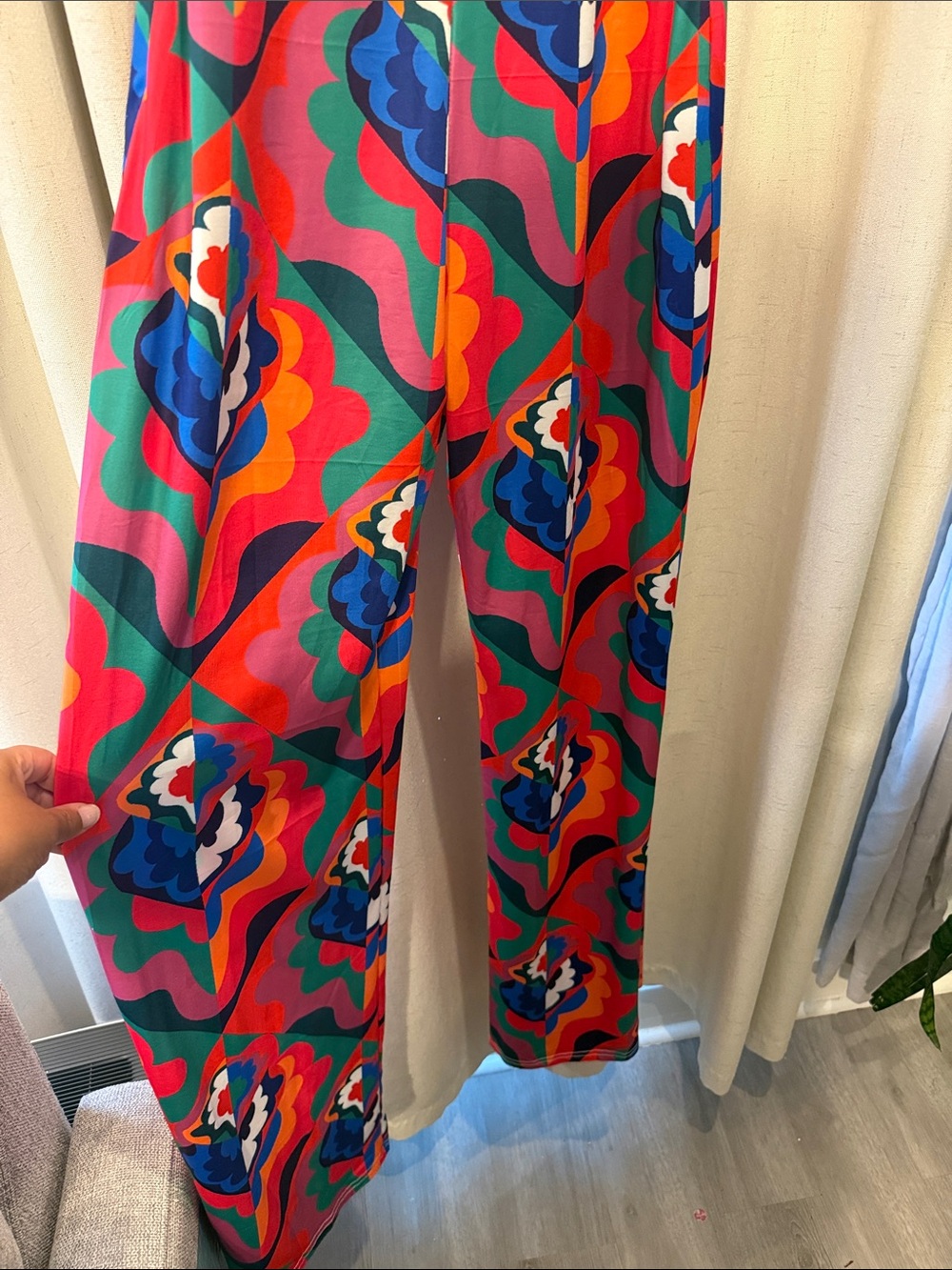Women's Multicolor Abstract-Print Jumpsuit with Spaghetti Strap - Picture 3 of 4
